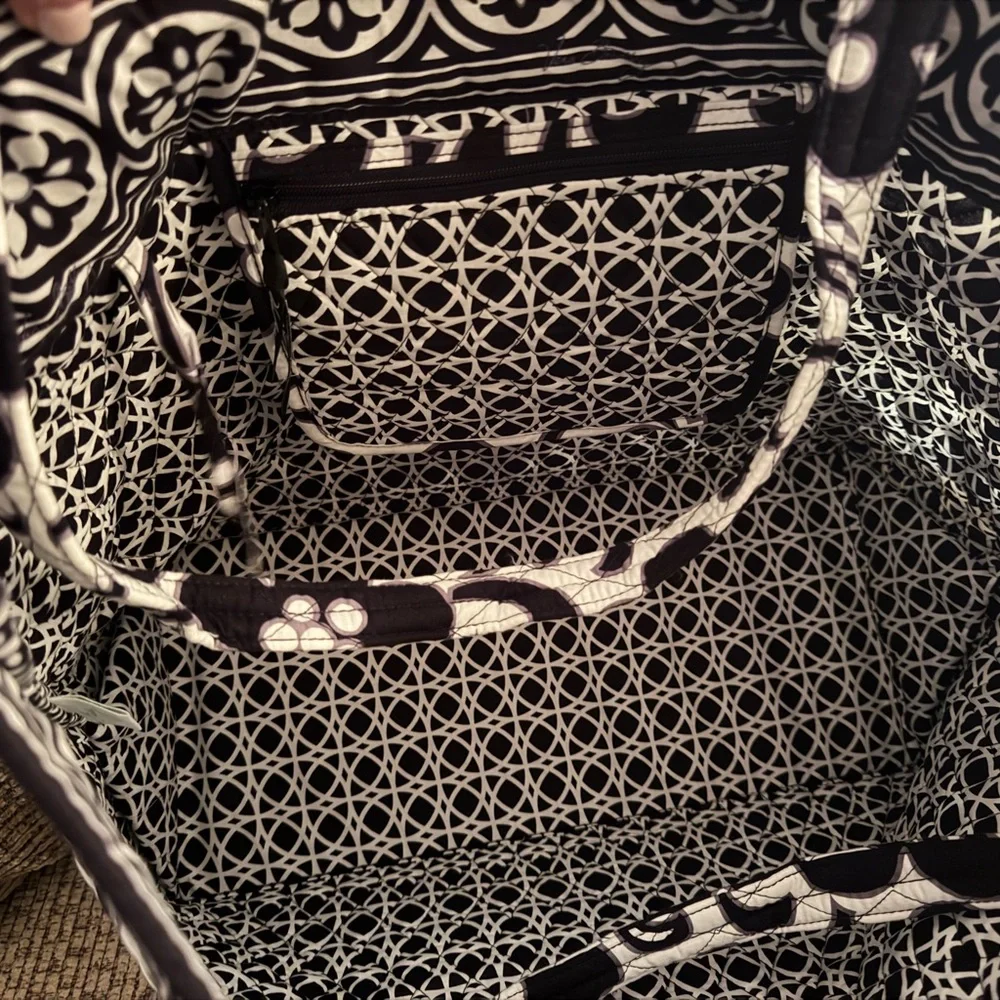 Vera Bradley Night & Day Grand Tote ***NWT*** - Picture 3 of 3